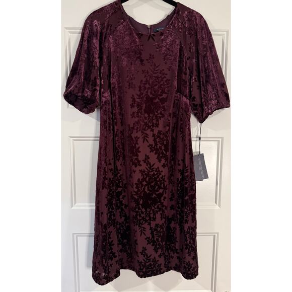 Tommy Hilfiger Plum Floral Velvet Sheath Dress Size 8 NWT - Picture 1 of 11